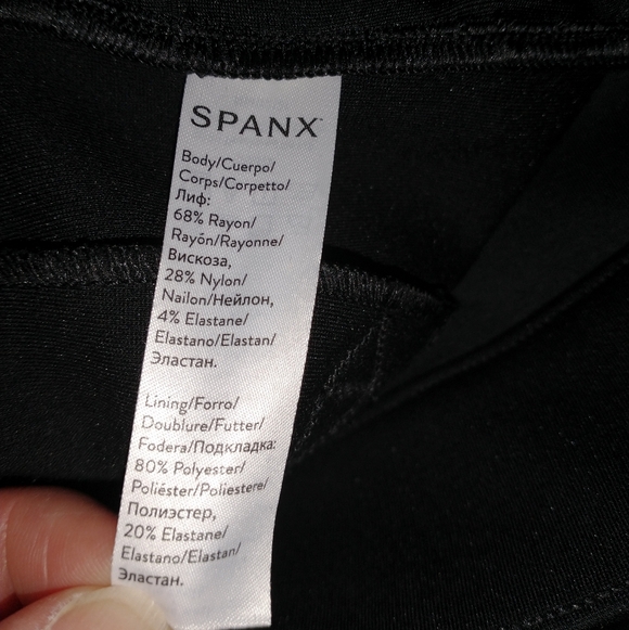 SPANX The Perfect Pant, Ankle Backseam Skinny, Black, High Rise, Size Medium - Picture 9 of 12